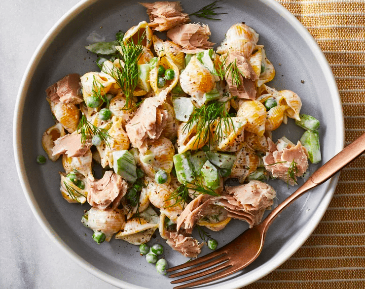 Výborný recept na těstovinový salát s tuňákem